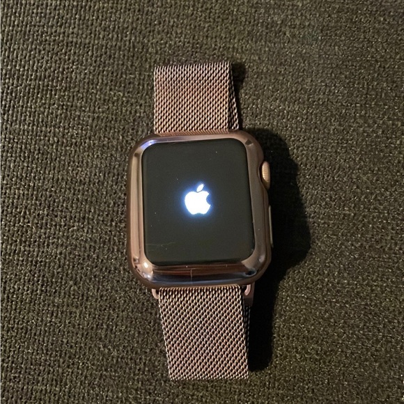 Apple Watch Series 4 with case and band. Plus charger! - Picture 1 of 2